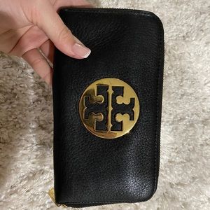 Tory Burch Continental Wallet